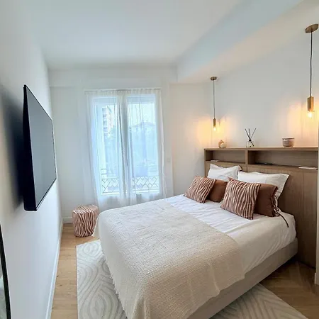 - Exceptional 4-bedroom *